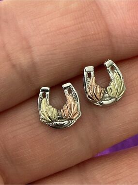 BLACK HILLS GOLD 925 12K RGC Rushmore Horseshoe Equestrian Earrings